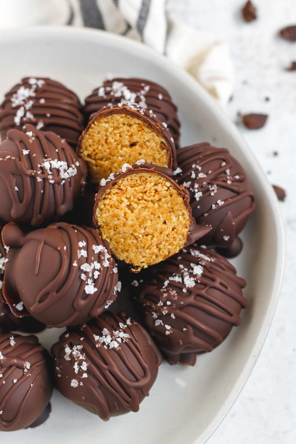 Healthy Peanut Butter Balls - Clean Plate Mama Desserts