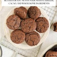 Pinterest pin for mini chocolate flaxseed muffins.